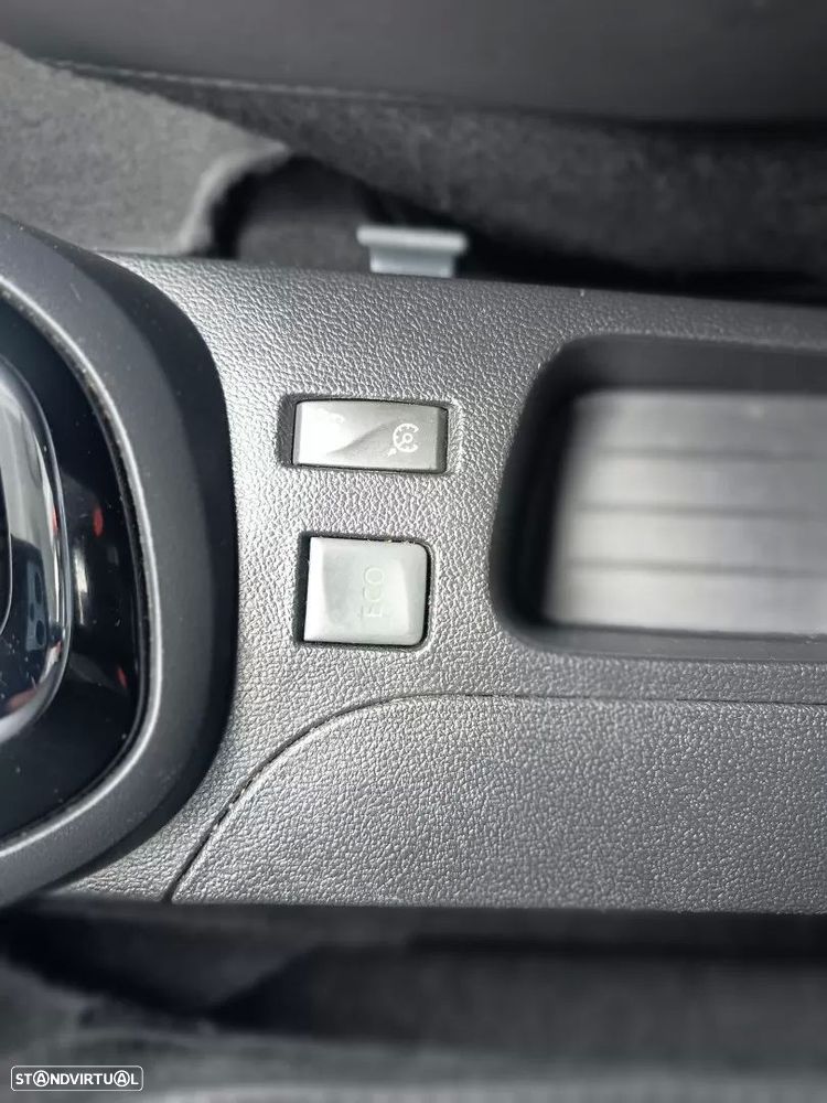 Renault Captur (ENERGY) dCi 90 LIMITED - 27