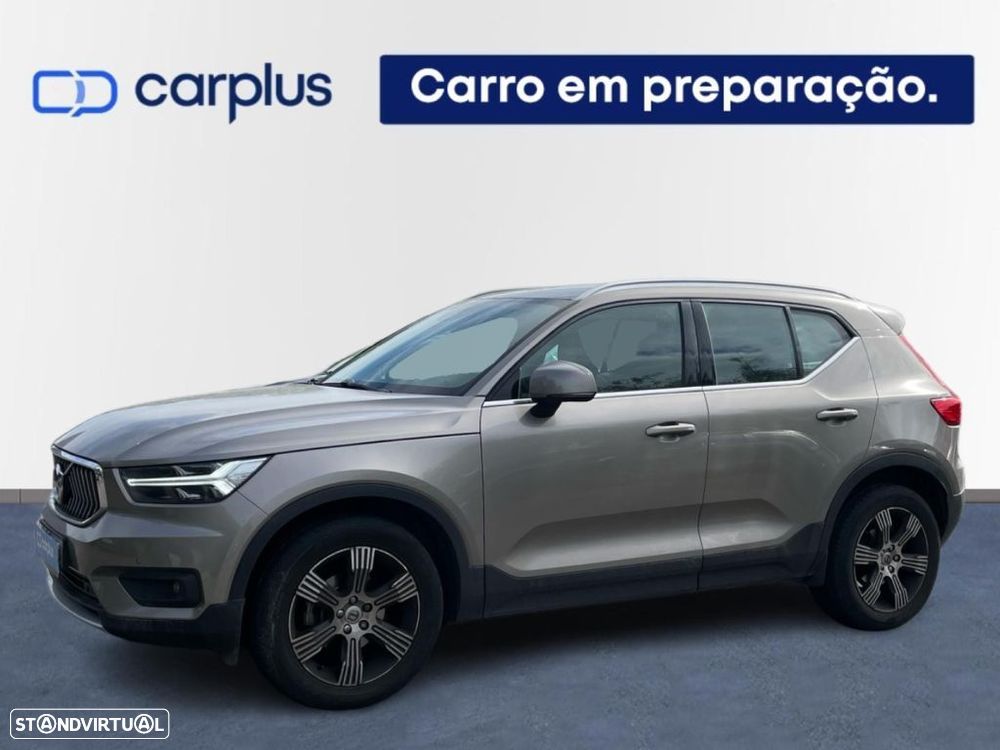 Volvo XC 40 2.0 D3 Momentum Plus Geartronic - 1