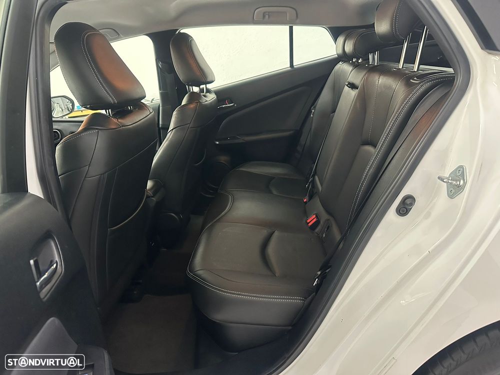 Toyota Prius 1.8 Luxury Pele - 19