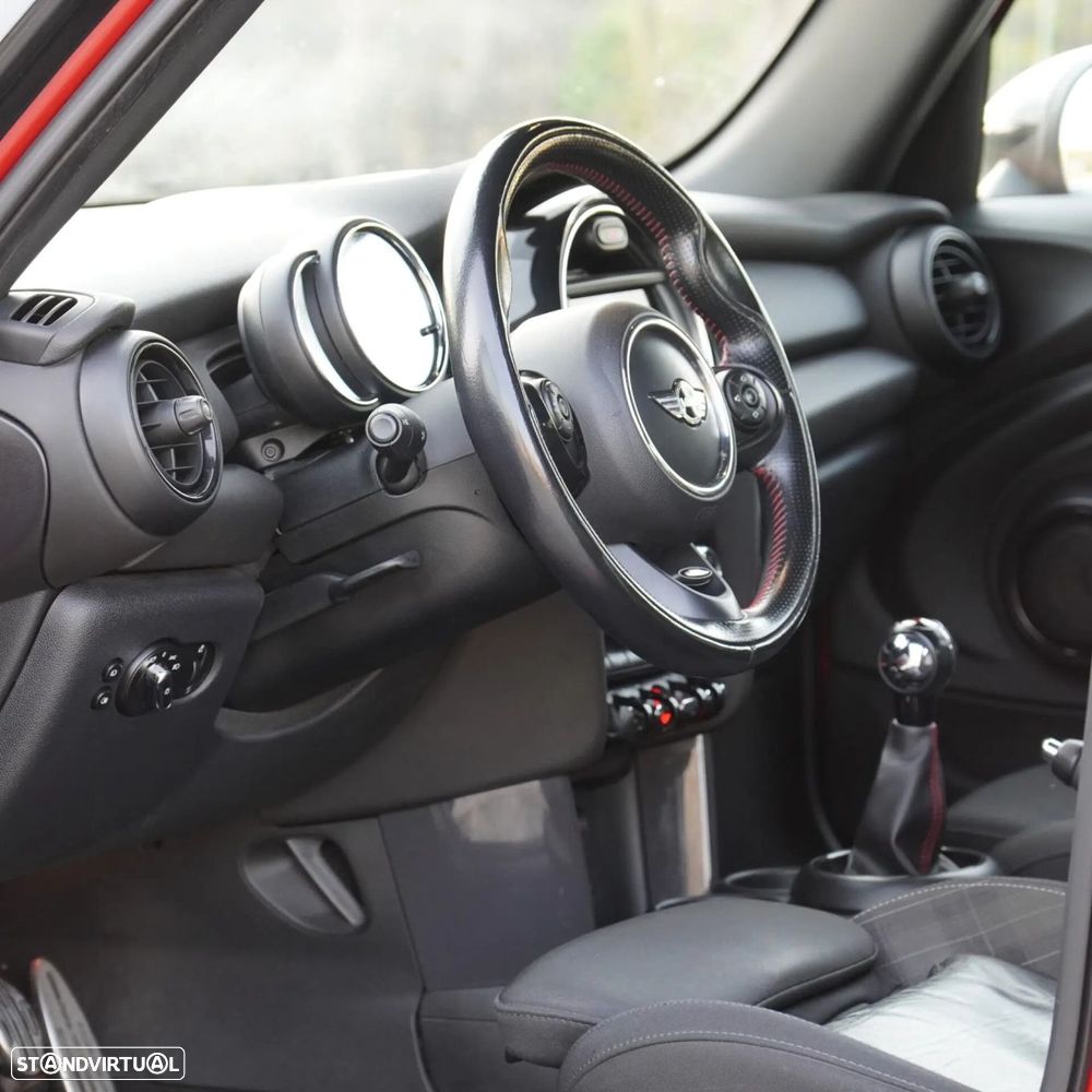 MINI 5 Portas One D - 14