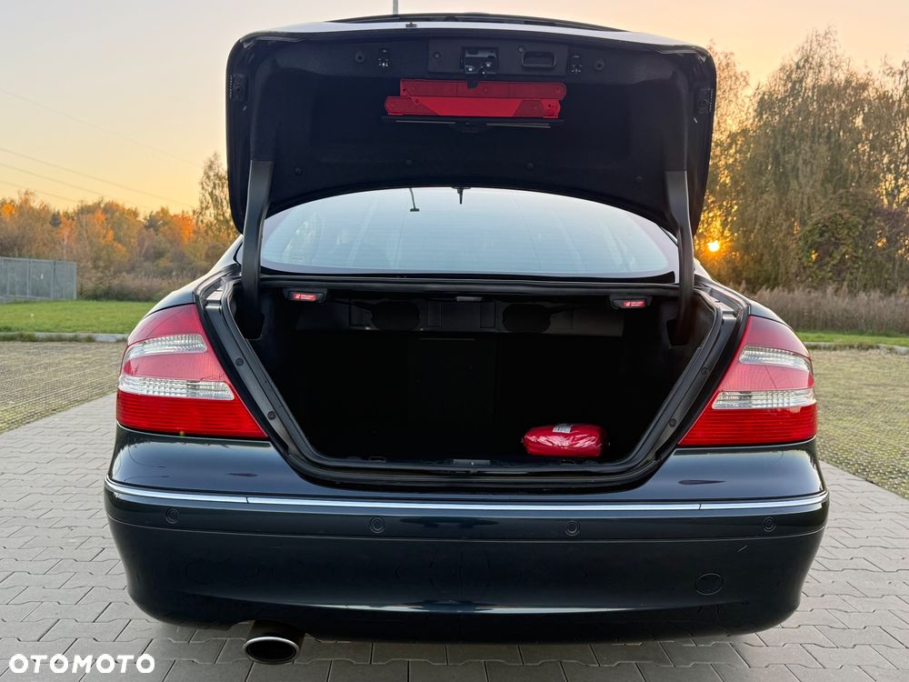 Mercedes-Benz CLK 320 - 12