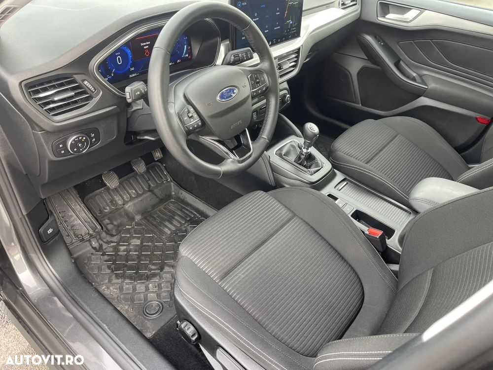 Ford Focus 1.0 EcoBoost Titanium Business - 9