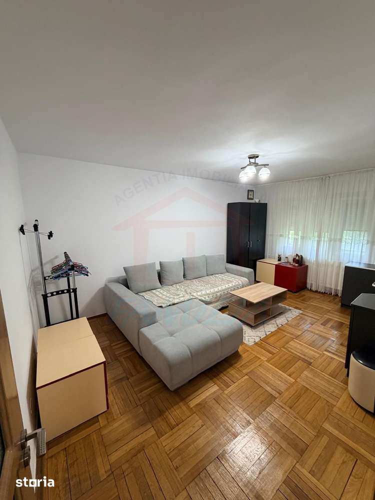 Inchiriem apartament cu 2 camere in Mazepa 2, et.3, pret 2000 de lei — fotografia 1