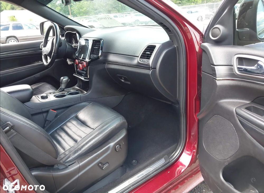 Jeep Grand Cherokee - 10
