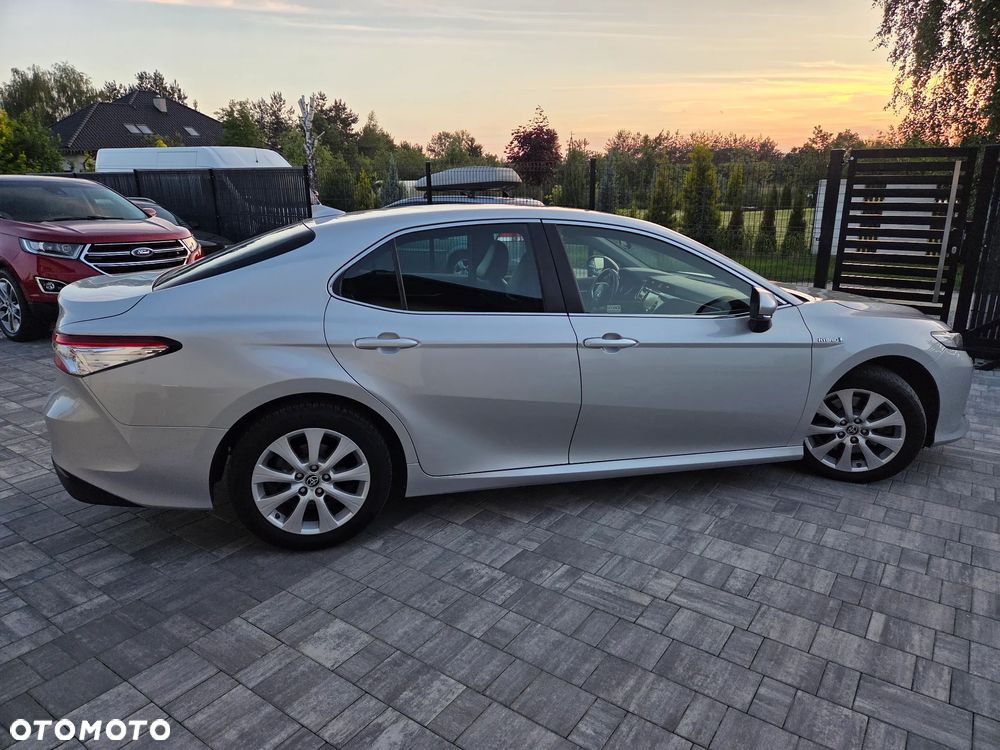 Toyota Camry 2.5 Hybrid Prestige CVT - 8