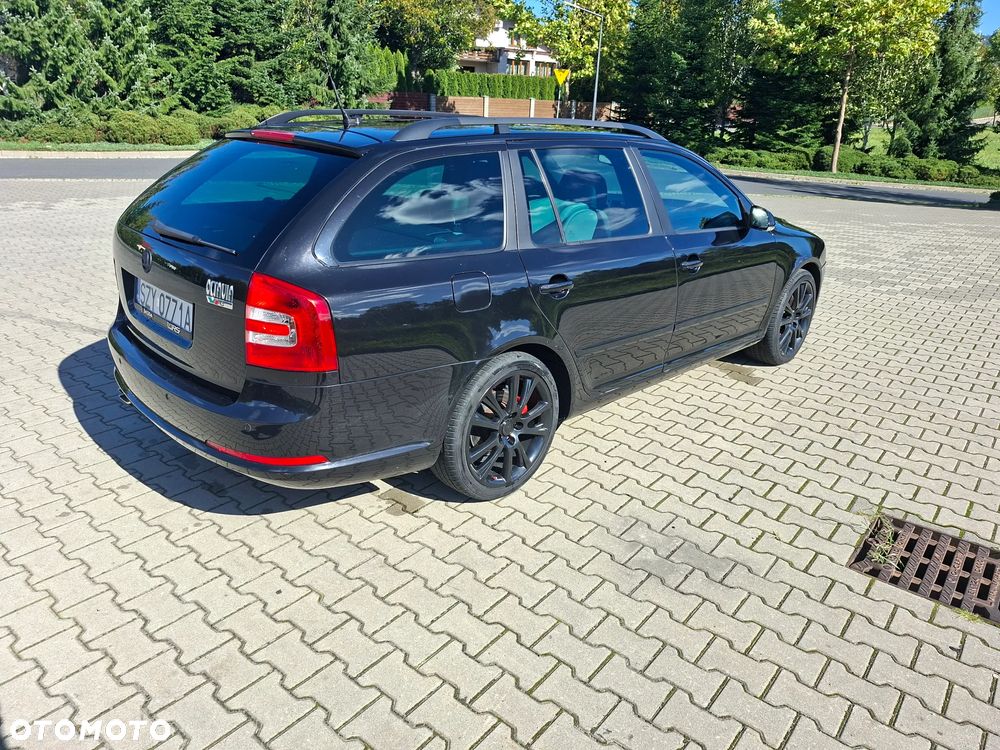 Skoda Octavia 2.0 TSI RS - 2