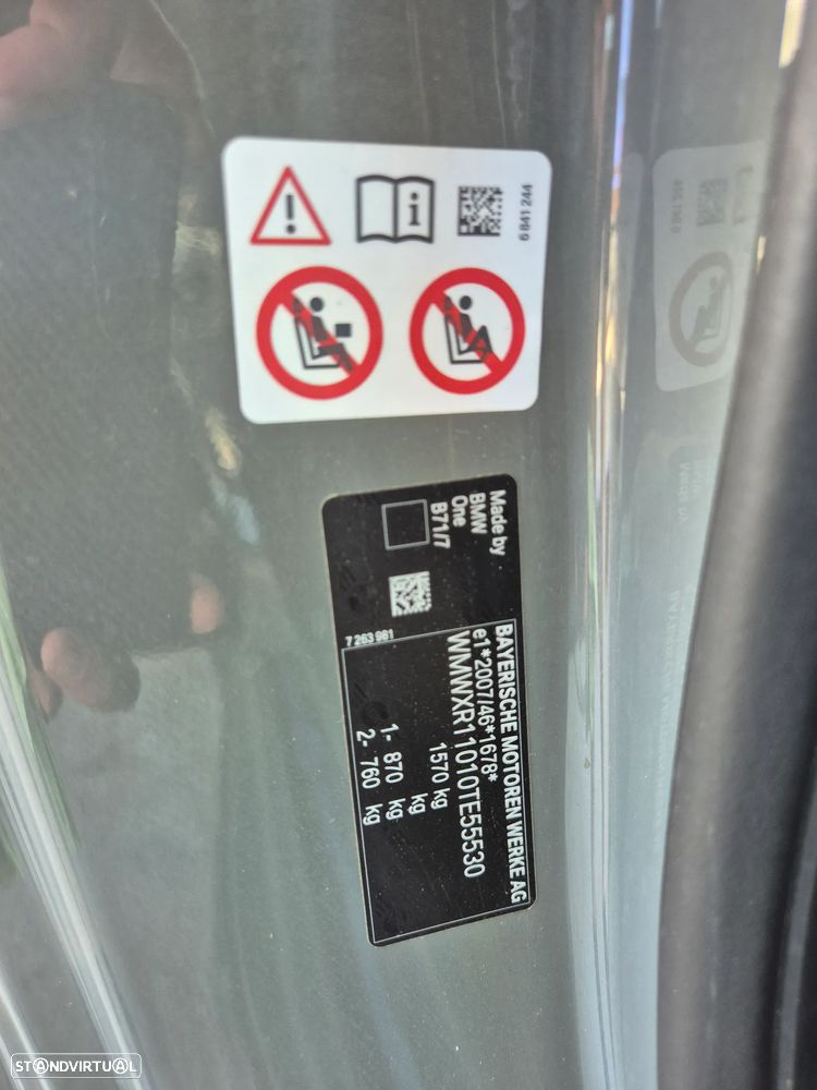 MINI 3 Portas One JCW - 29