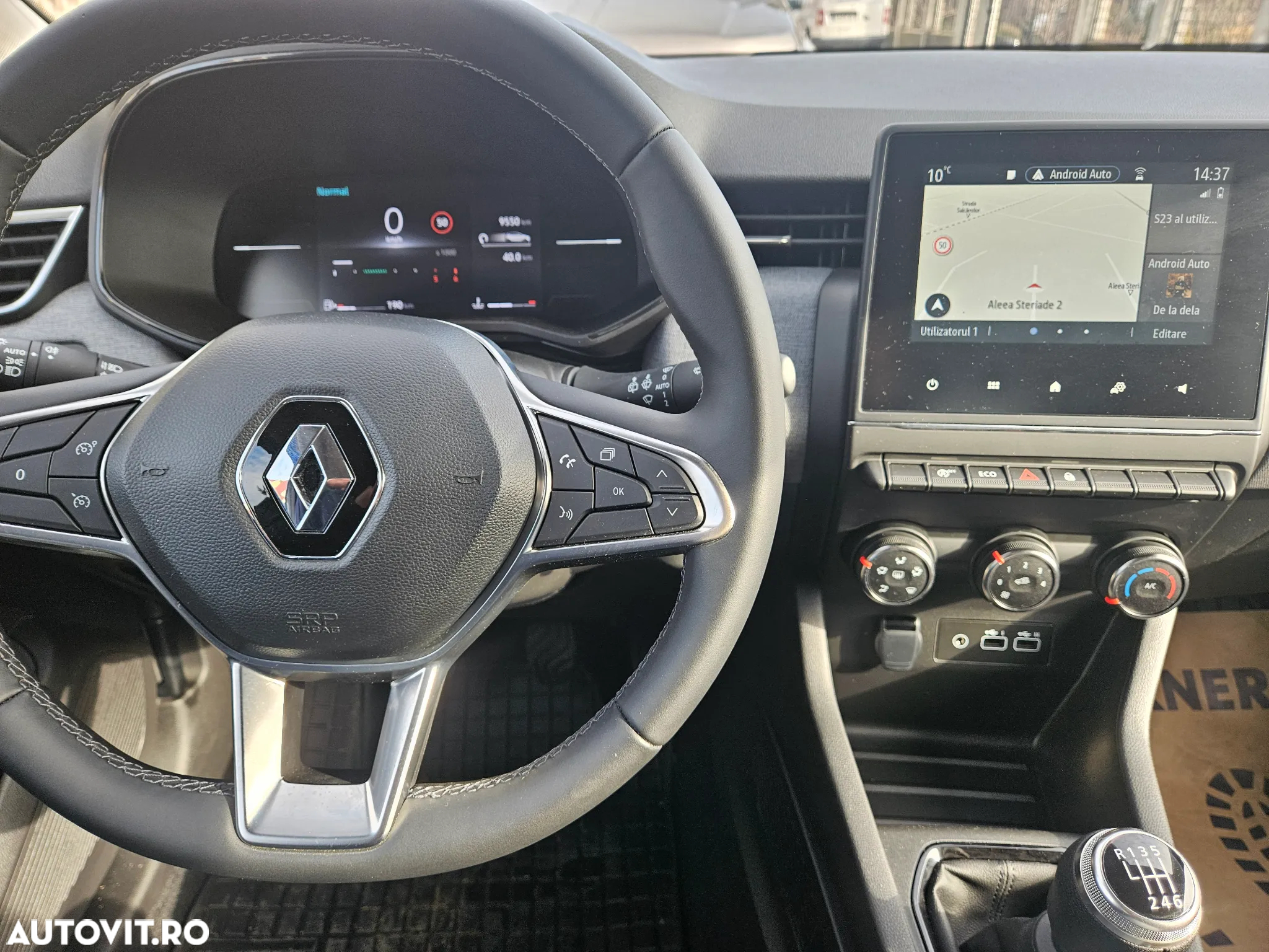 Renault Clio BLUE dCi 100 BUSINESS EDITION - 11