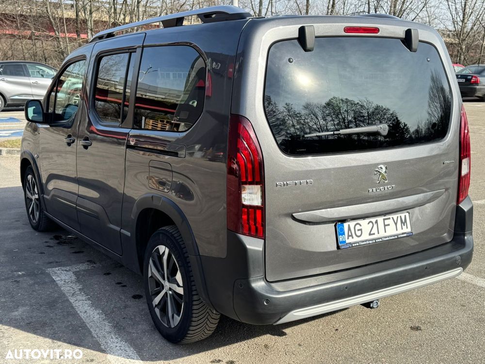 Peugeot Rifter - 8