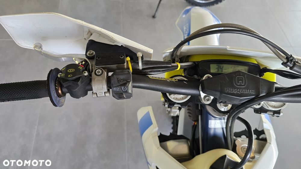 Husqvarna FE - 24