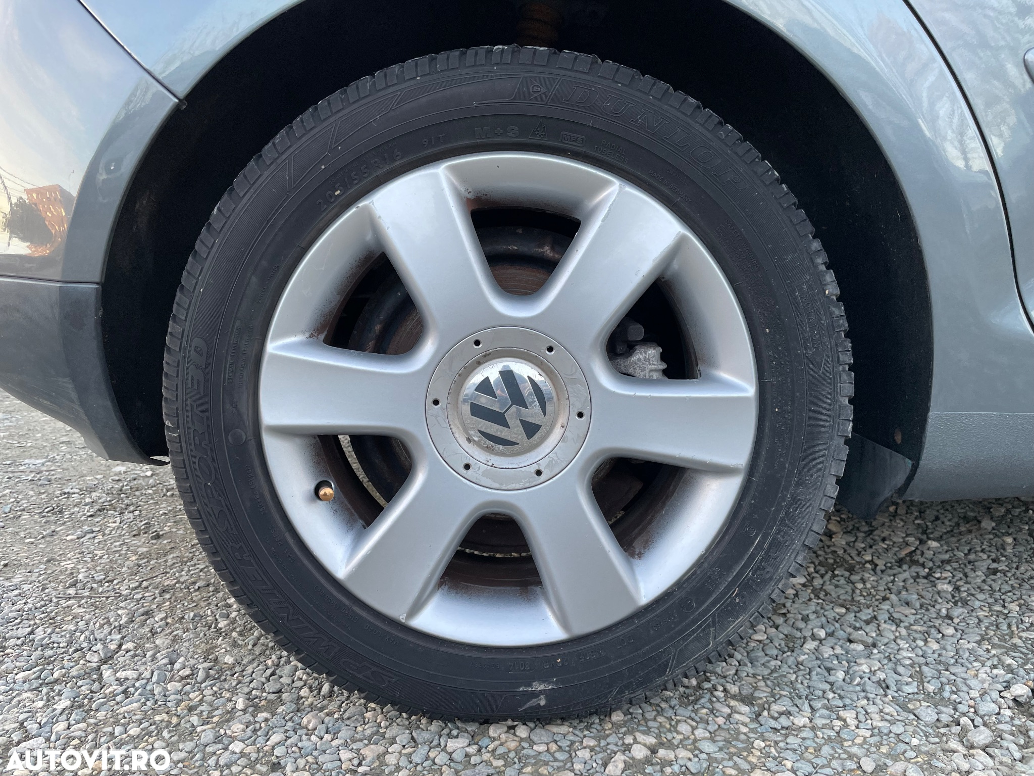 Volkswagen Golf Plus 1.9 TDI Comfortline - 24