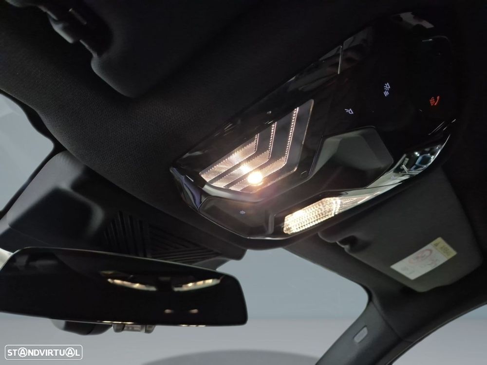 BMW 520 d Pack Desportivo M - 28