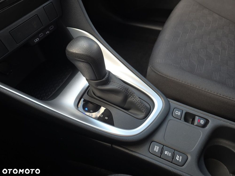 Toyota Yaris Hybrid 1.5 Active - 23