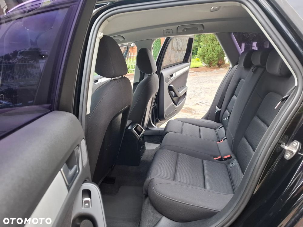 Audi A4 Avant 2.0 TDI DPF clean diesel multitronic Ambition - 17