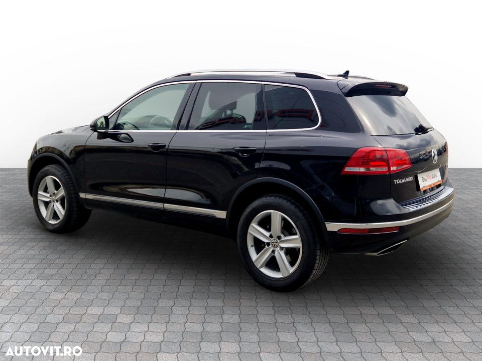 Volkswagen Touareg V6 TDI BMT Supreme Plus - 3