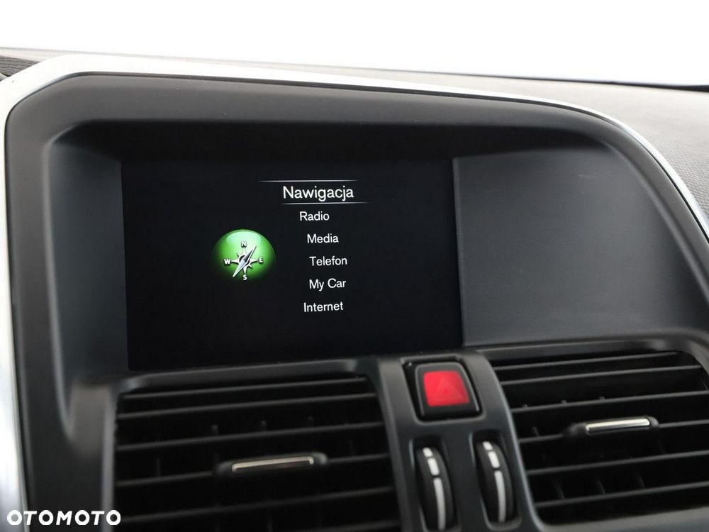 Volvo XC 60 - 24