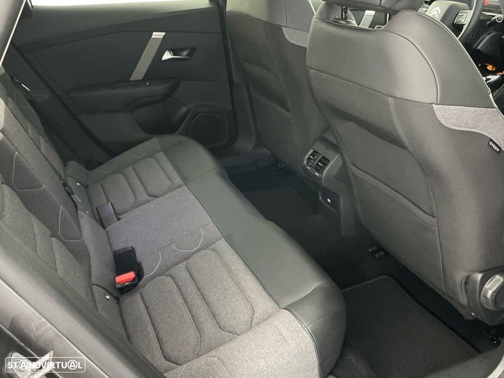 Citroën C4 1.2 PureTech Feel - 25