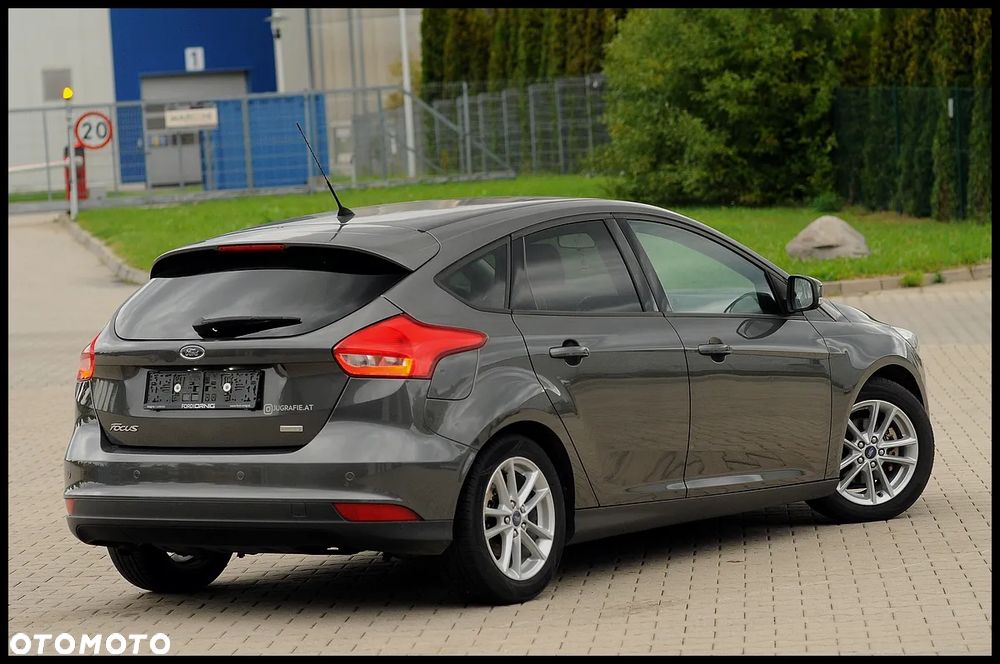 Ford Focus - 20