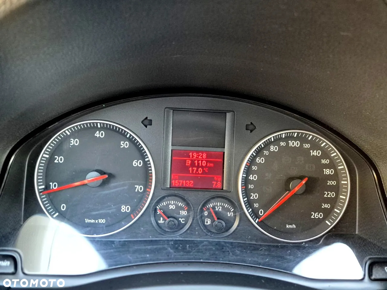 Volkswagen Golf - 31
