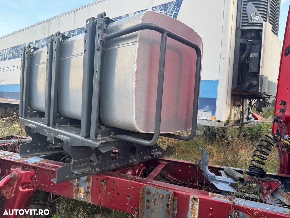 Rezervor Camion pentru montaj deasupra sasiului NOU Aluminiu - 3