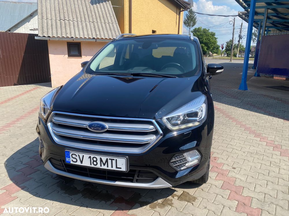 Ford Kuga 2.0 TDCi 4WD Powershift Titanium - 3