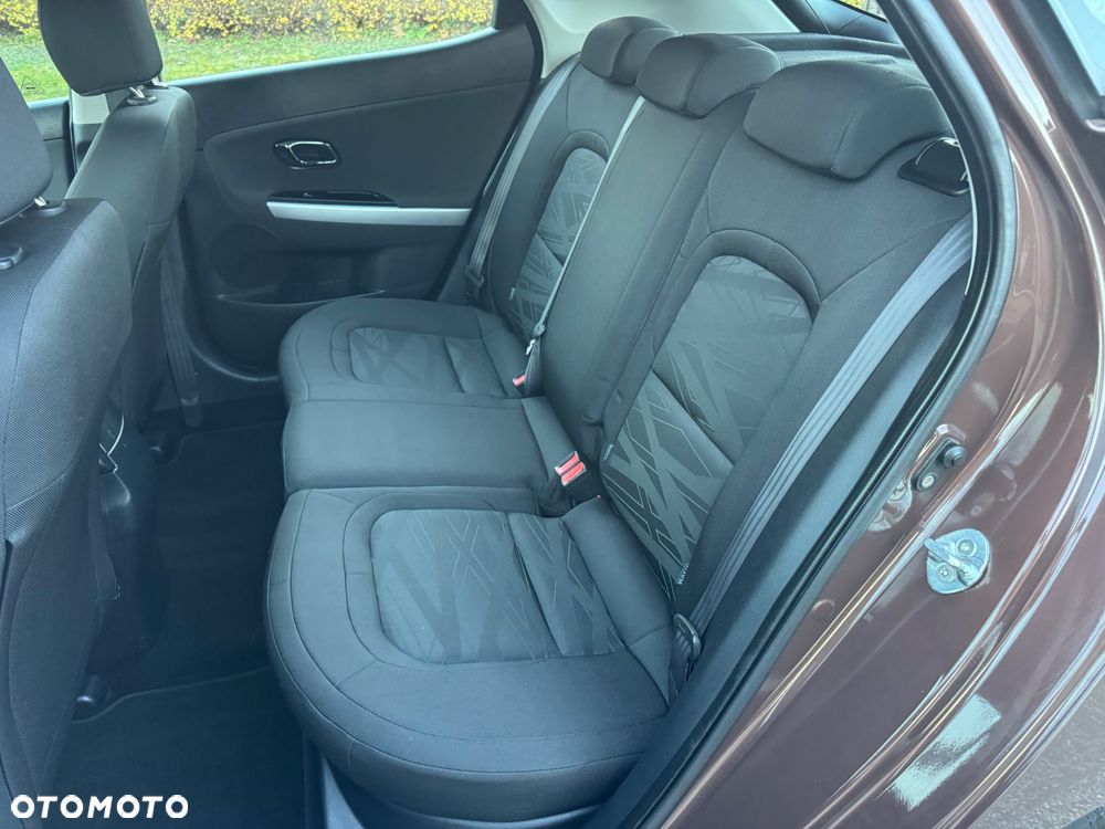 Kia Ceed - 6