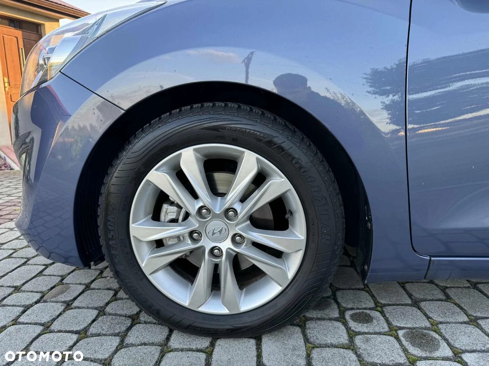 Hyundai i30 - 11