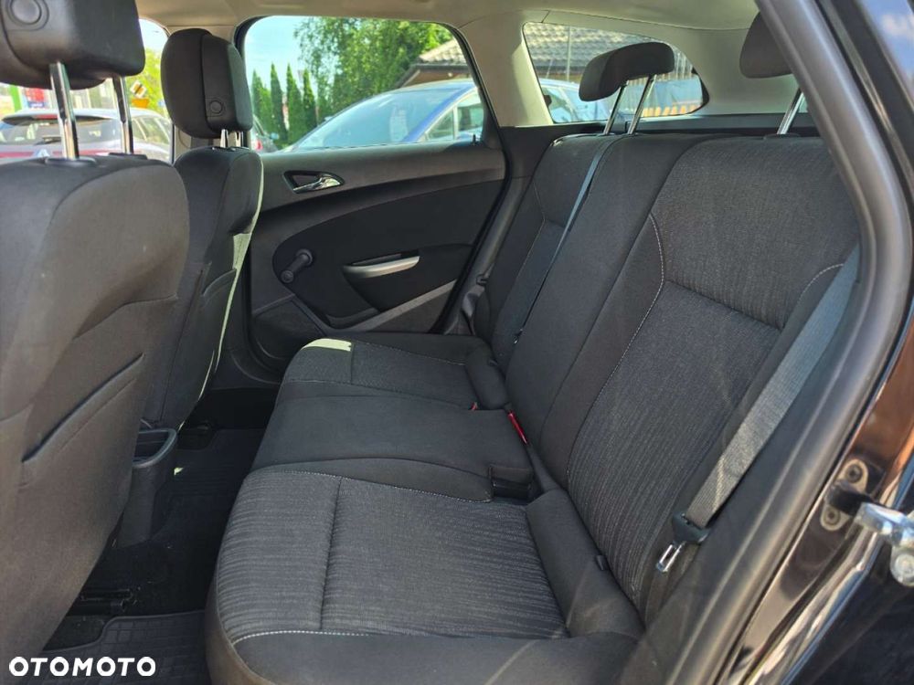 Opel Astra - 22