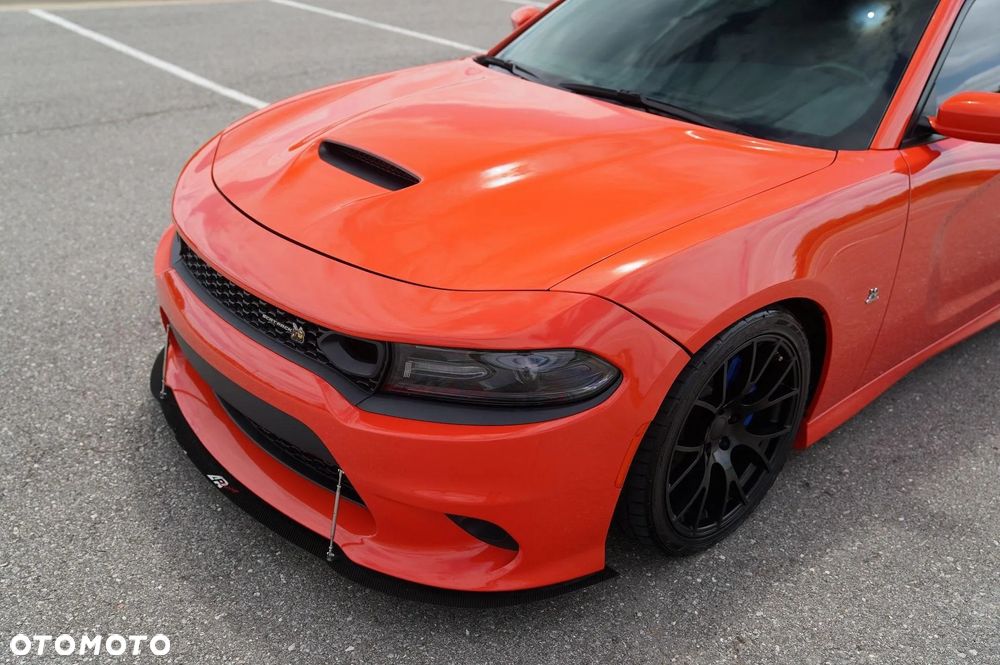 Dodge Charger 6.4 Scat Pack - 11
