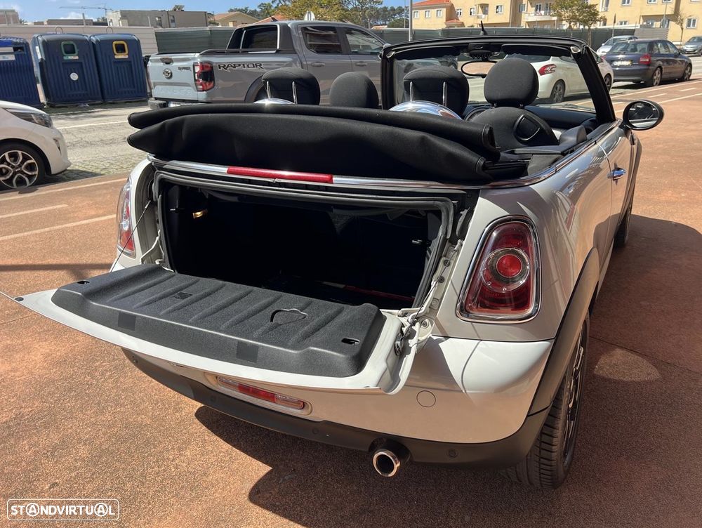MINI Cabrio Cooper D - 11