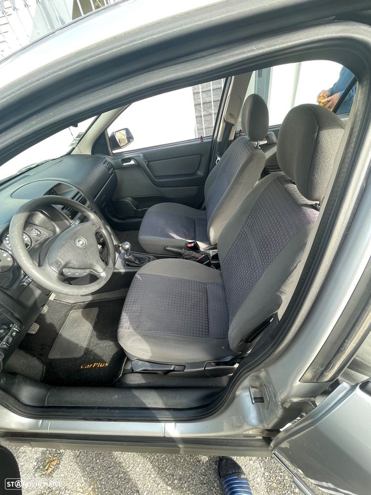 Opel Astra 1.2 Club - 7