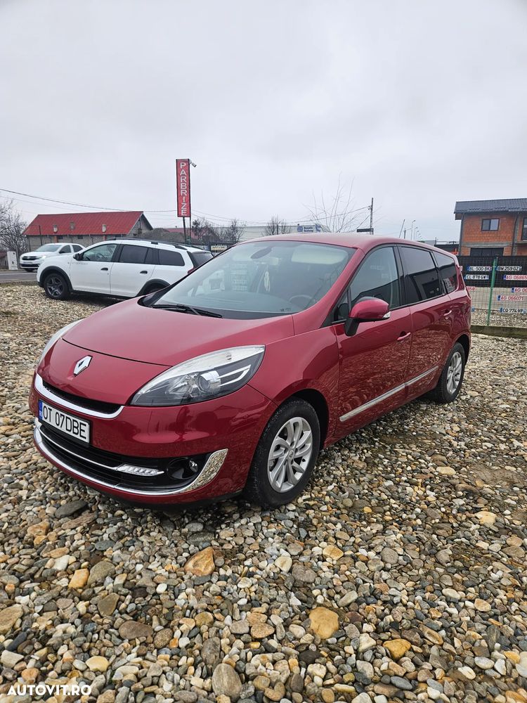 Renault Grand Scenic dCi 110 Paris