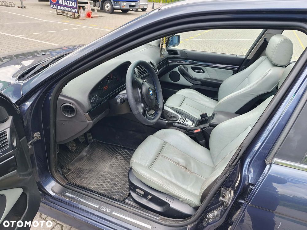 BMW Seria 5 520d - 8
