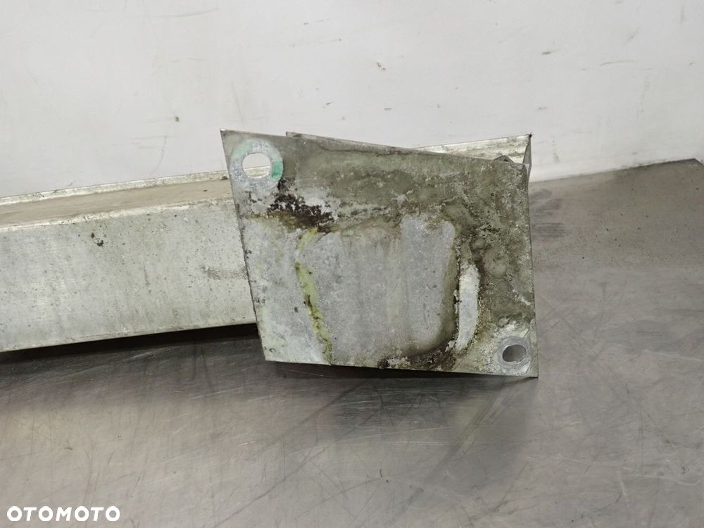 BELKA POD ZDERZAK TYLNY AUDI A3 8P - 8