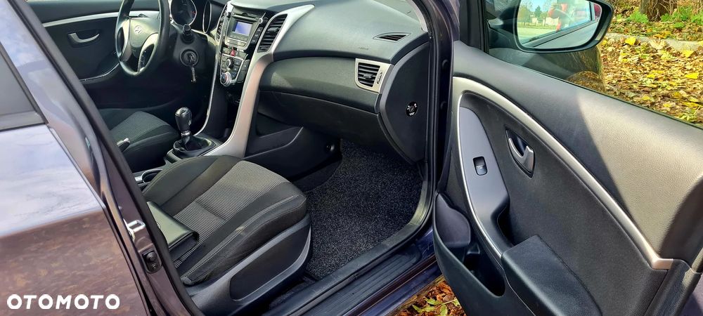 Hyundai i30 1.6 CRDi BlueDrive Classic - 24