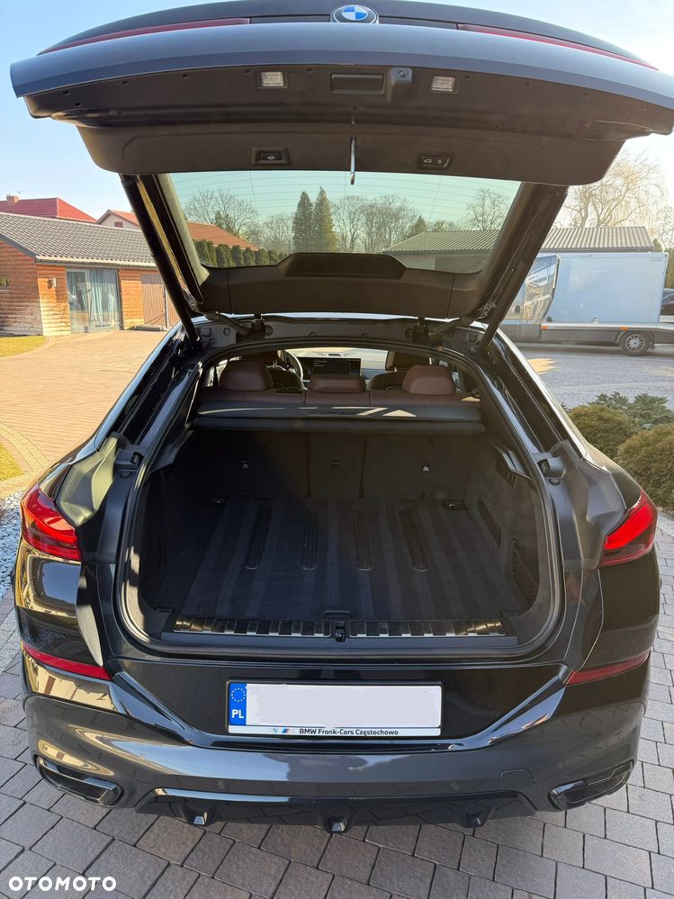 BMW X6 xDrive40i mHEV sport - 16