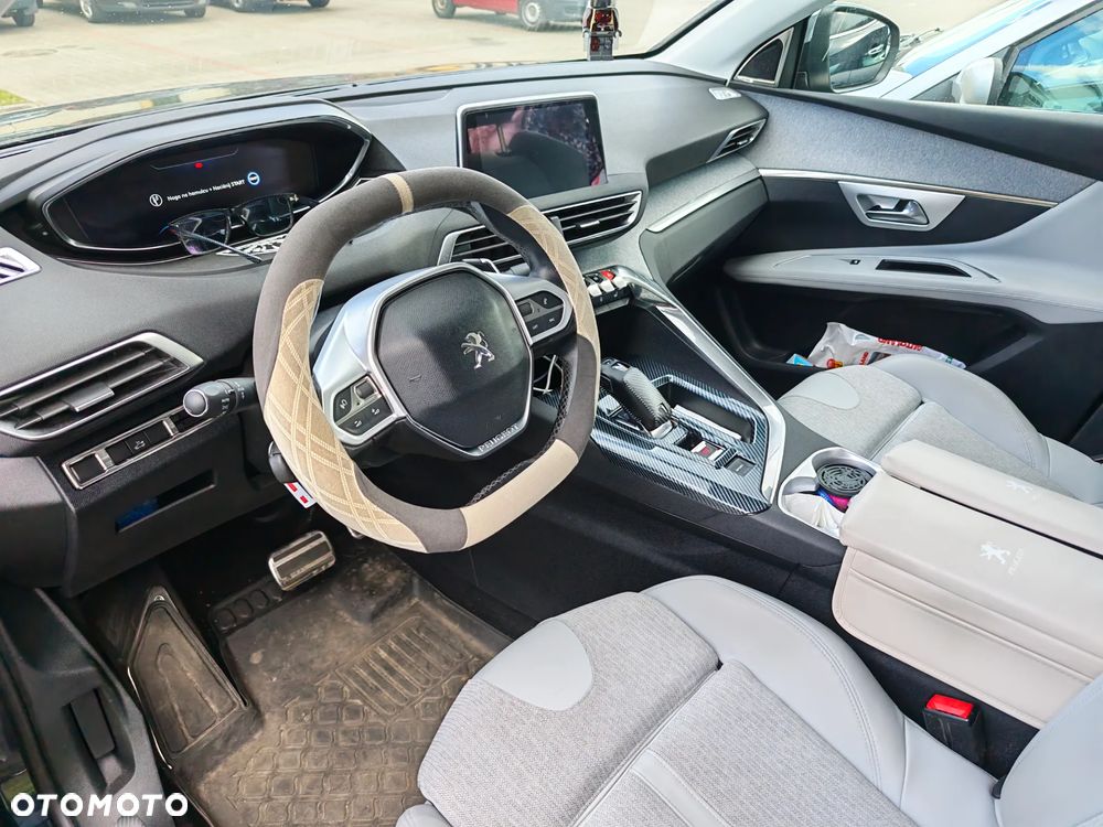 Peugeot 3008 1.2 PureTech Allure S&S EAT6 - 5