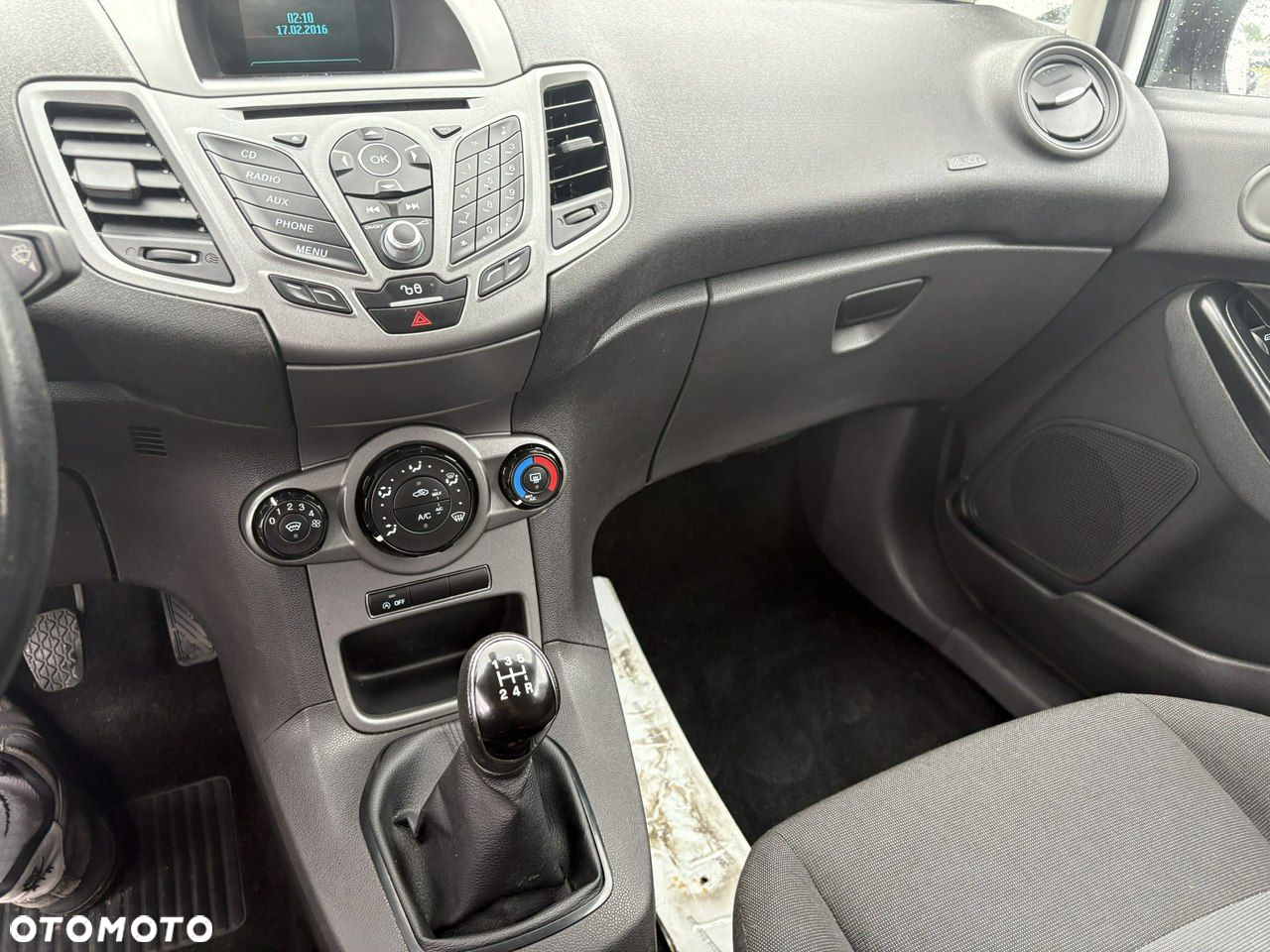 Ford Fiesta - 8