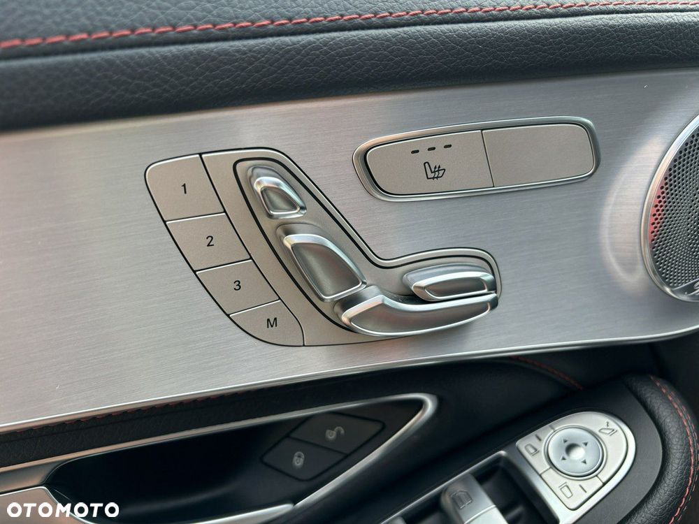 Mercedes-Benz GLC - 13
