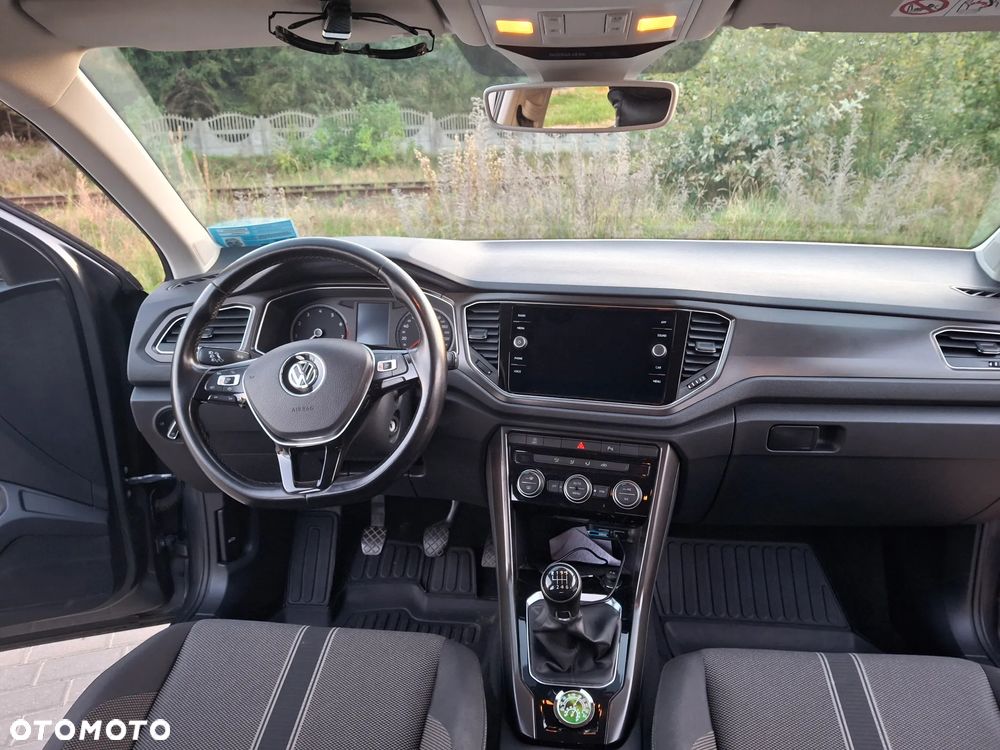 Volkswagen T-Roc 1.5 TSI GPF ACT Advance - 8