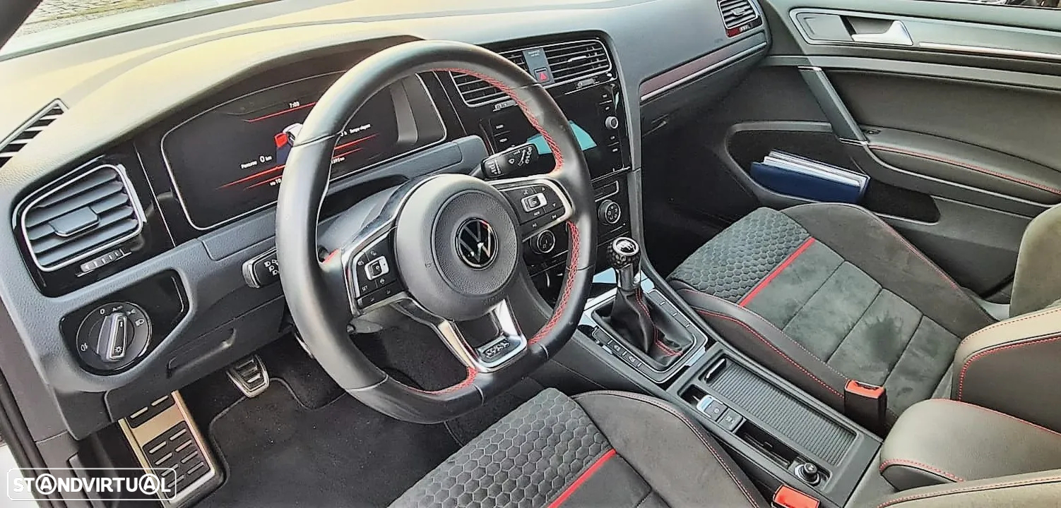 VW Golf 2.0 TSI GTI Performance - 25