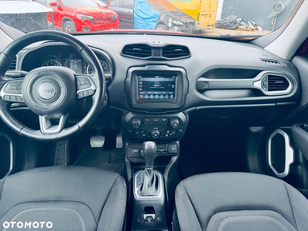 Jeep Renegade - 10