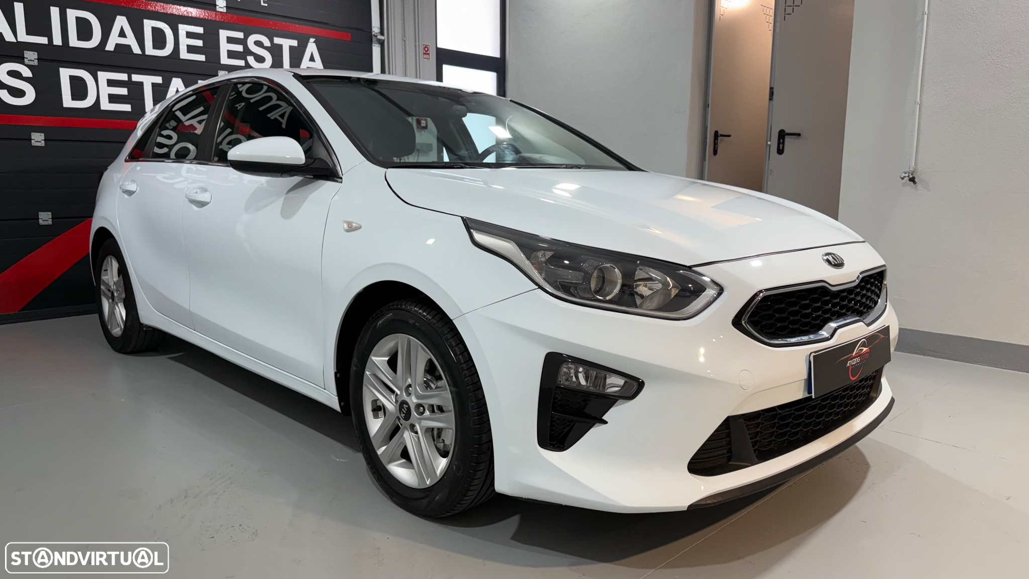 Kia Ceed 1.0 T-GDI Urban - 4