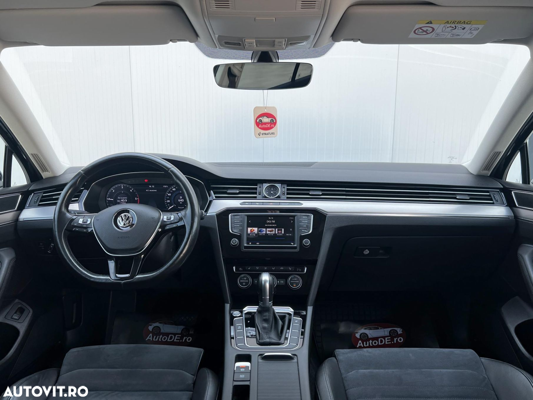 Volkswagen Passat - 7