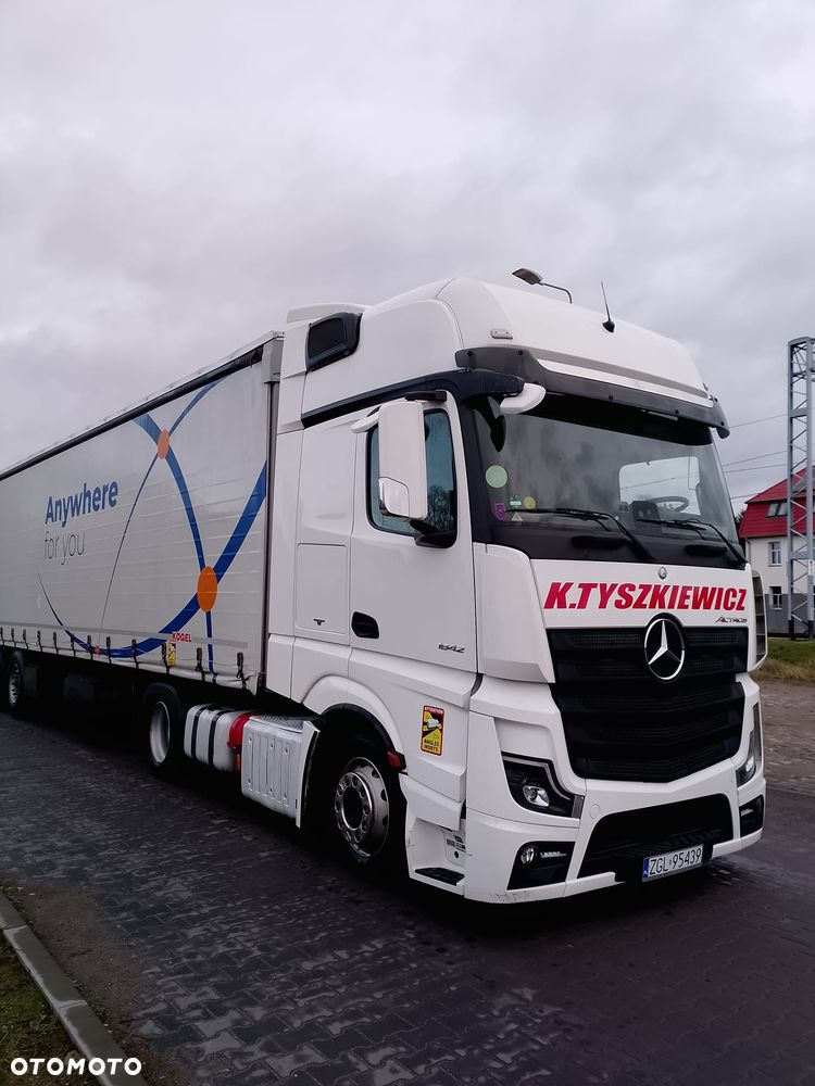Mercedes-Benz ACTROS - 3
