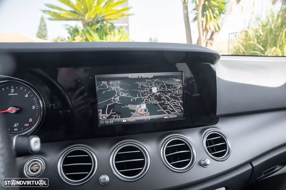 Mercedes-Benz E 220 - 15