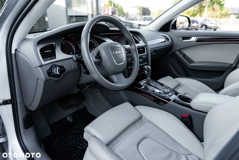 Audi A4 Limousine 3.0 TDI DPF quattro S tronic Ambiente - 18