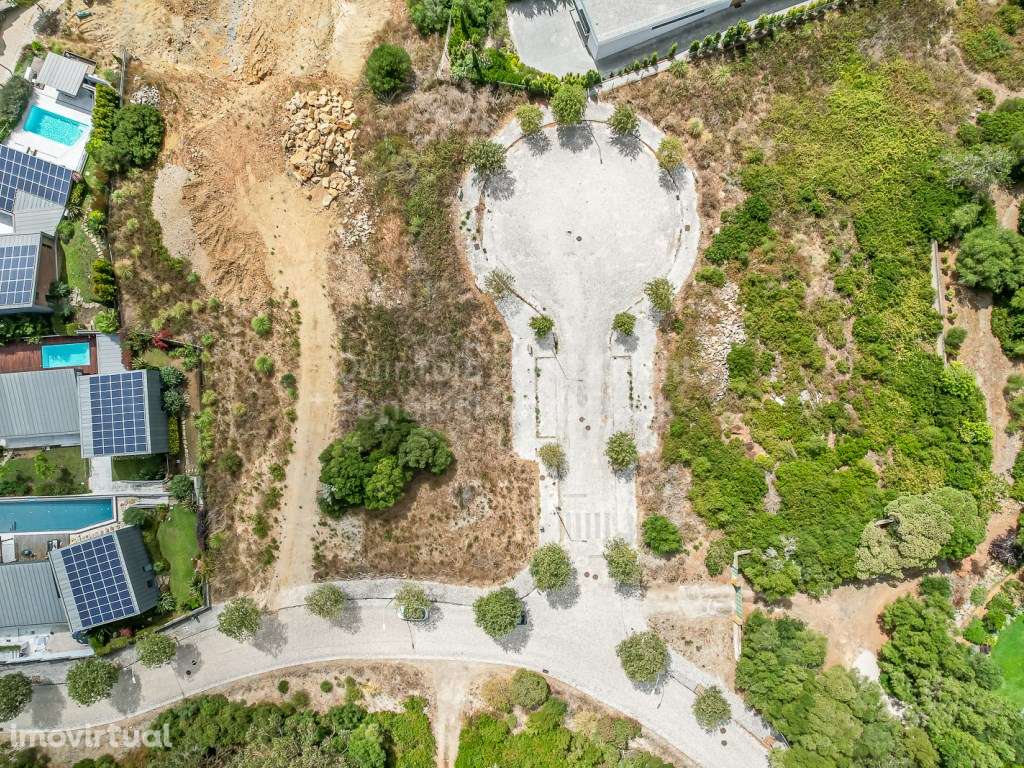 Terreno urbano com 1.327 m2 para venda em Sintra - Grande imagem: 3/28
