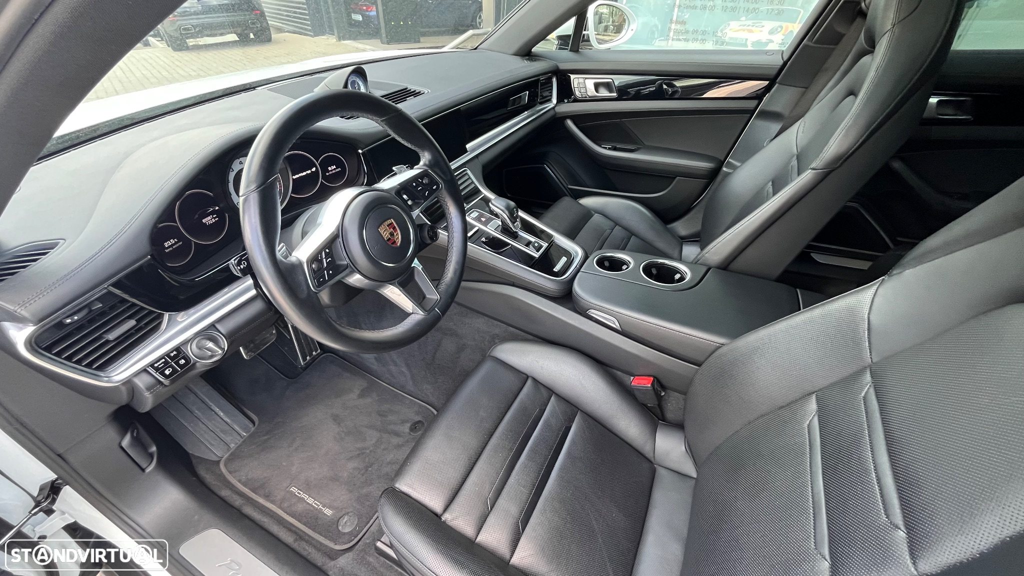 Porsche Panamera Sport Turismo 4 E-Hybrid - 7