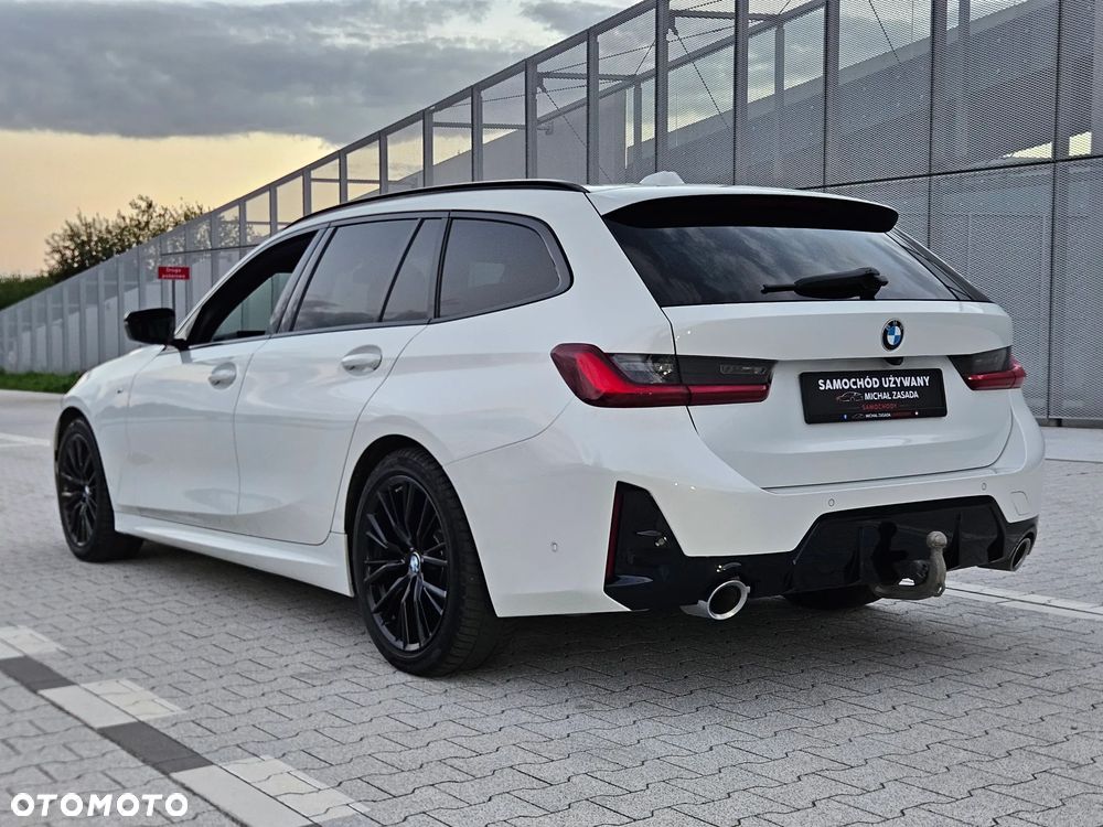 BMW Seria 3 320d xDrive MHEV M Sport sport - 33